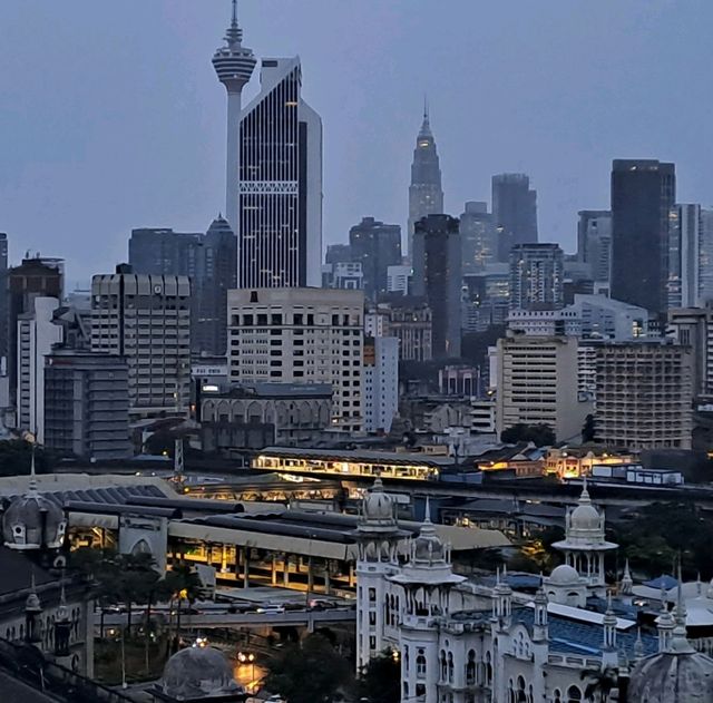 THE OLDEST HOTEL IN KUALA LUMPUR