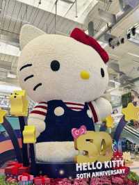 Hello Kitty Christmas Wonderland @Changi Airport 