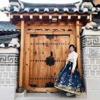 Walk around quaint Bukchon Hanbok Village 