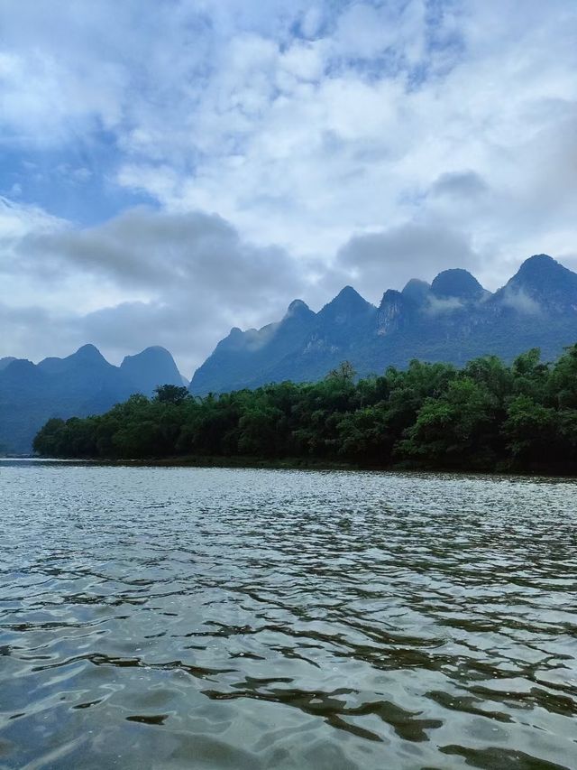 桂林山水甲天下