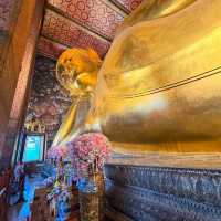 The Temple of the Emerald Buddha: A Spiritual Jewel of Bangkok