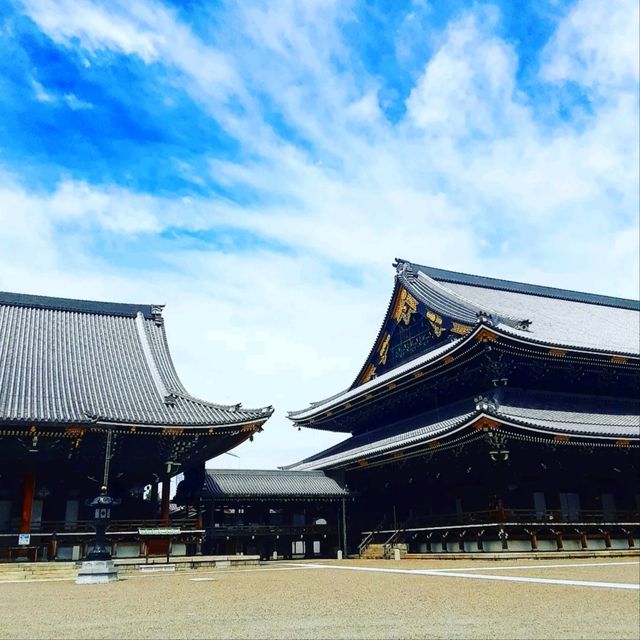 【京都】京都観光で京都駅に着いたら先ず行くべき神社仏閣 東本願寺