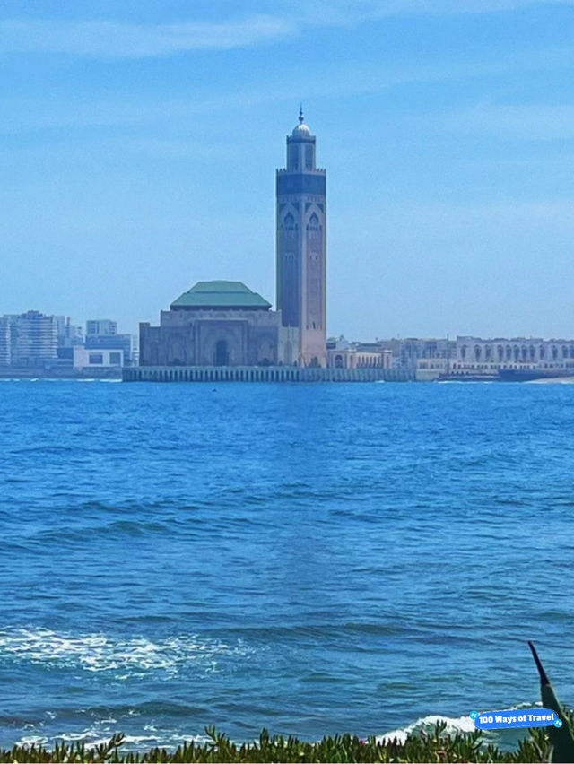 Discovering Casablanca: The Heartbeat of Morocco 🇲🇦 