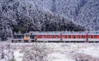 長沙冬日雪韻：明月山滑雪與溫泉之旅