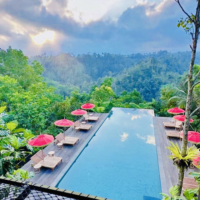 🌲 Bukit Bintang Banyan Tree 🌲 Resort in Bali 🌲 is definitely the ideal choice