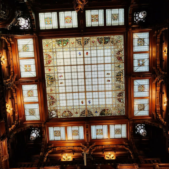 Exploring Peleș Castle