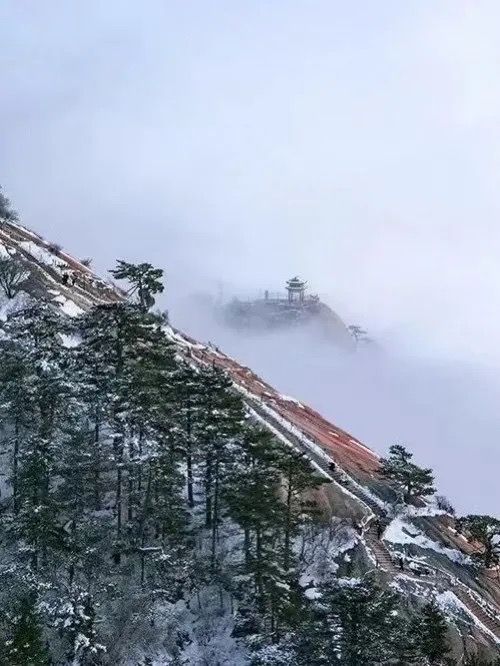 探秘華山：山水之間的人生歷程