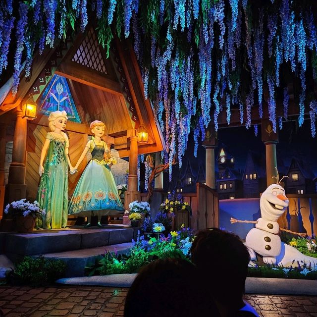 Magical Moment at HK Disney land