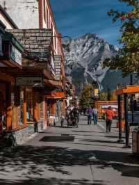 Walking and Shopping on Banff Avenue