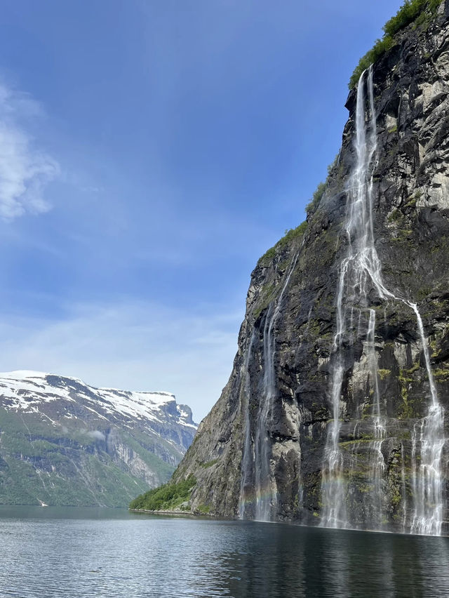 Norway’s Majestic Fjords: Nature’s Masterpiece