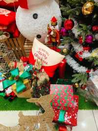 Create Your Dream Christmas on a Budget at Mr. DIY