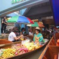 We went to the biggest floating market in Thailand, and here are our thoughts