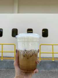 Mixirista คาเฟ่ลำปาง ร้านเก๋ แถวมุมถ่ายเพี๊ยบ 🚟