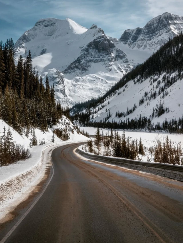 Driving into Jasper National Park