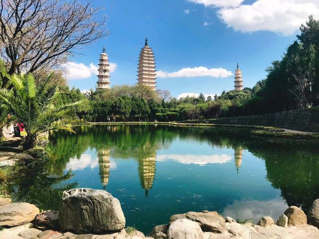 崇聖寺|三塔倒影公園。