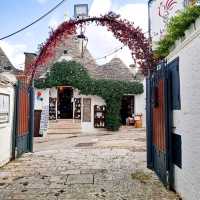 Alberobello Italy and the trulli