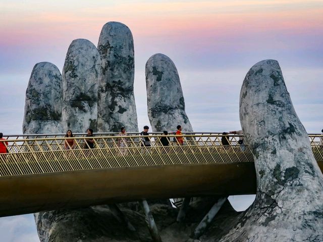 Golden Hands Bridge