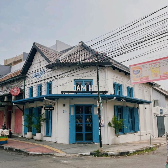 Madam Hoek: A Peranakan Twist in Bandung