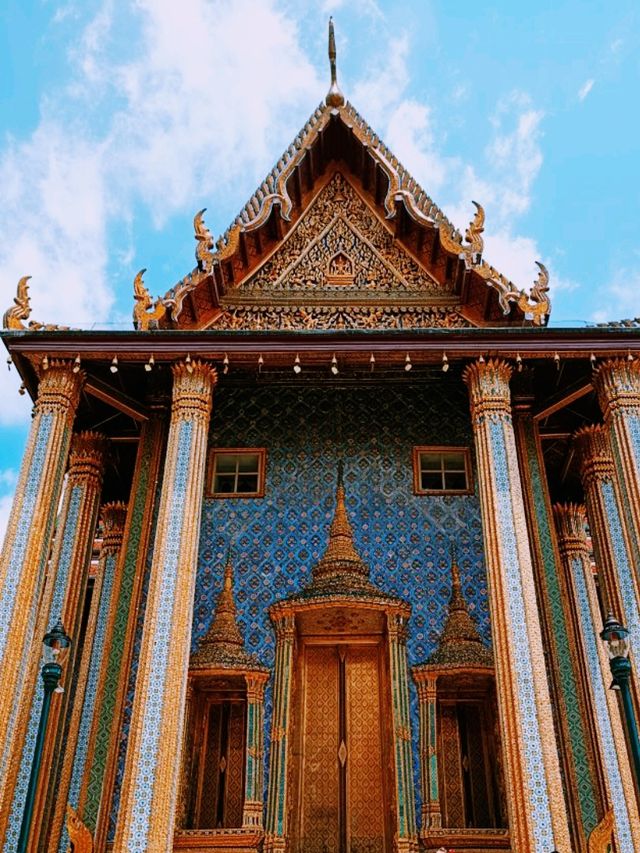 Magic of The Colours: Grand Palace Charm and Pride, Bangkok