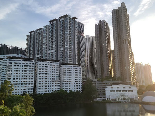 Flamingo hotel by the lake, Kuala Lumpur ✨