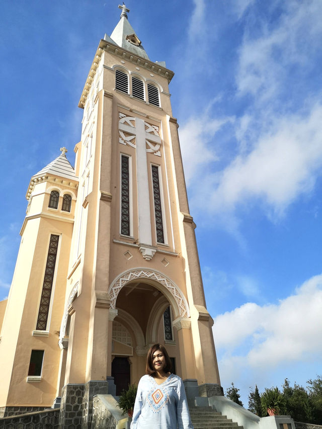 Da Lat Diocese Cathedral (Cathédrale de Dalat)