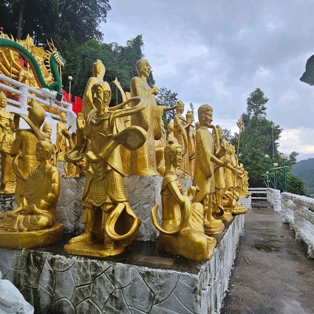 วัดภูเขาพระมหาโพธิสัตว์