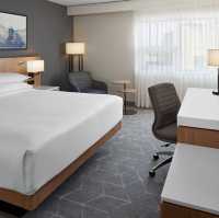 Convenient Comfort at Delta Hotels Calgary Airport