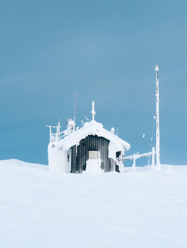 Hiking in the Snow in Finland: A Winter Wonderland Adventure