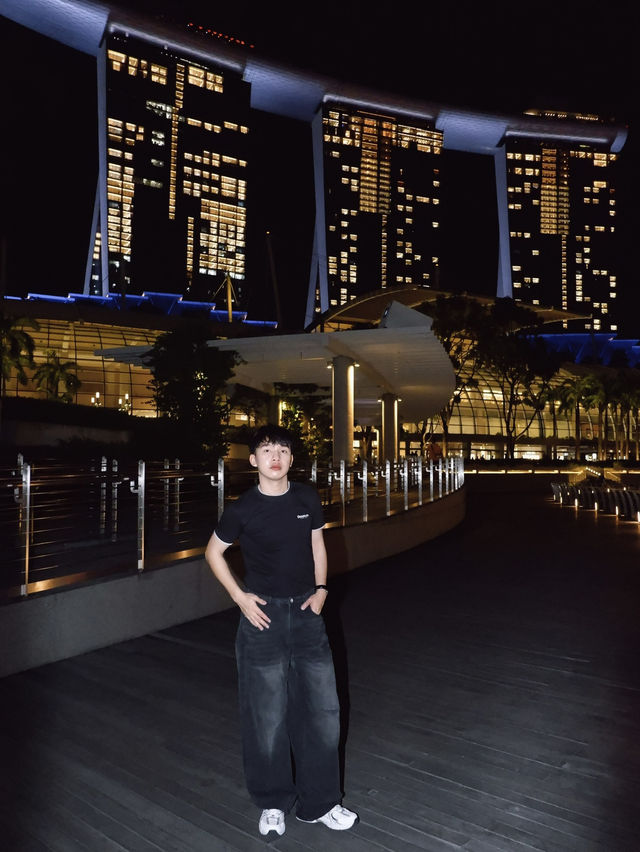 Marina Bay เช็กอินแลนด์มาร์กที่ต้องมา!