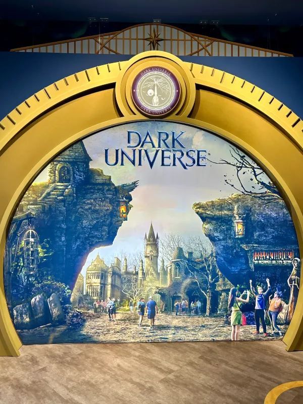 Universal Epic Universe Preview Center Opens