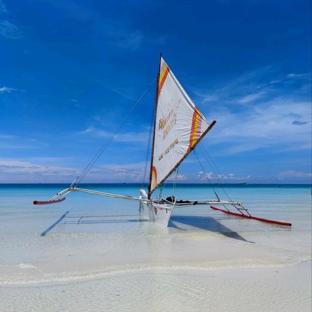 Boracay is an island everyone should visit at least once!