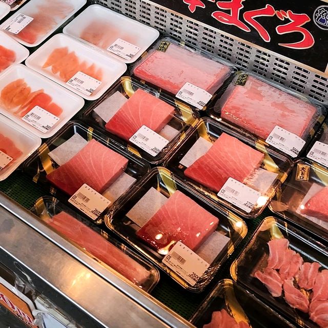 ร้านเด็ดน่าลอง @Tsukiji Fish Market โตเกียว!