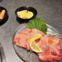 【日本・大阪🇯🇵】黒毛和牛が美味しい焼肉屋