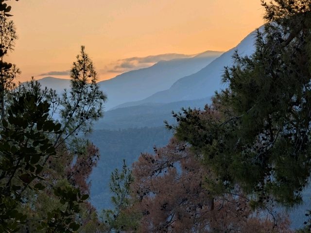 Light Hiking in Kemer: Çalıştepe and a Few Bonus Hills