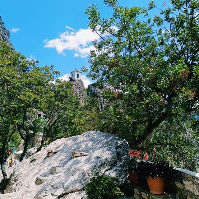 阿利坎特 Guadalest 小鎮，探索西班牙的美麗山城。