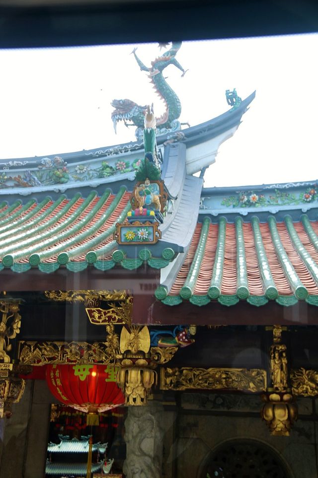 Thian Hock Keng – Oldest Chinese Temple in Singapore