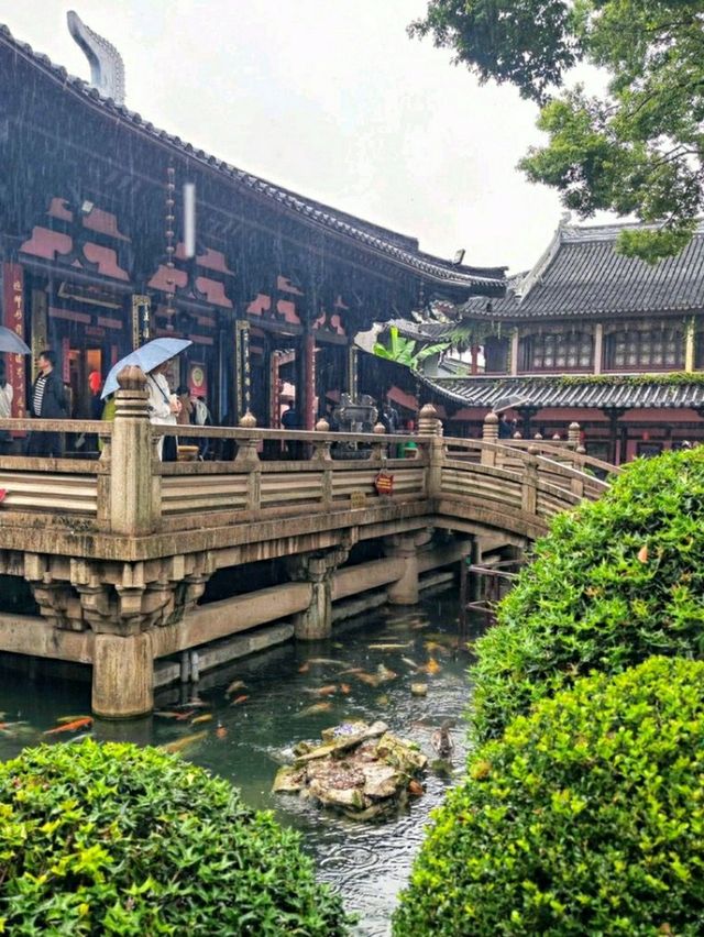 A Poetic Journey Through Hanshan Temple