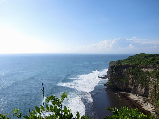 Marveling at nature’s masterpiece: a daytime escape to Uluwatu