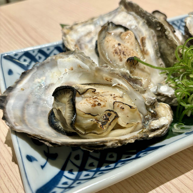 【大阪・東梅田】生簀の鮮魚で釣り上げ即味わえる体験型居酒屋「海鮮酒場 うおぷく」