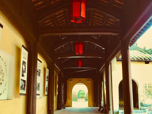 A journey into a world where traditional wooden architecture🇻🇳