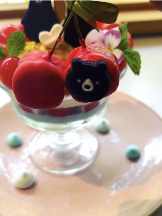 【大阪カフェ】さぼうくんもツナグちゃんが可愛すぎる🍒季節ごとに会いに行きたくなるカフェ✨