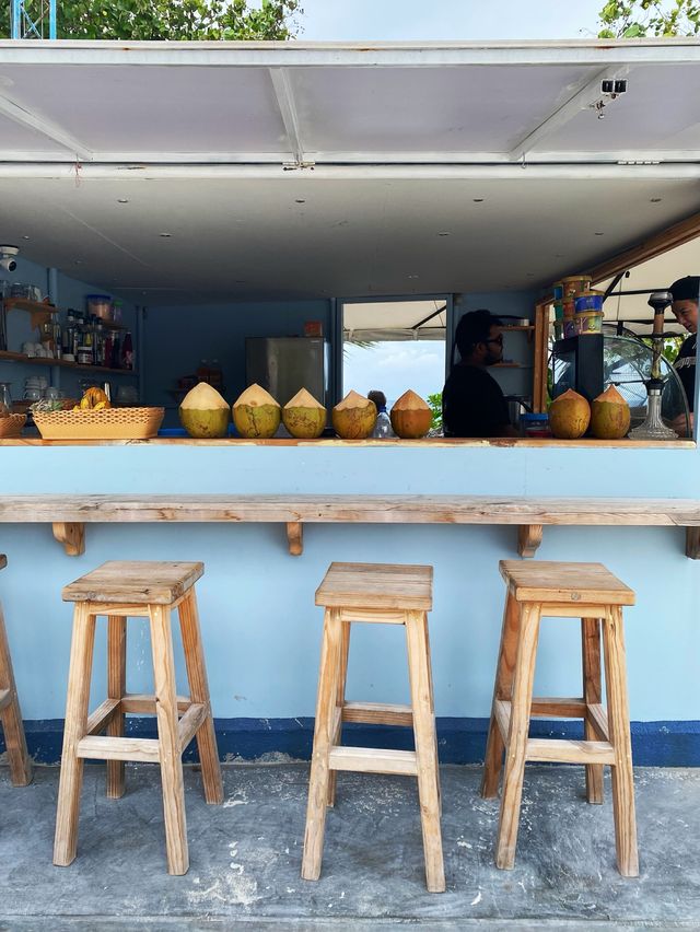 Mini drink stall by the beach 🍸🧉🥤