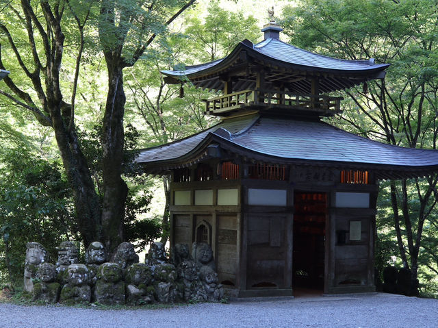 Discover the Whimsical Charm of Otagi Nenbutsuji Temple