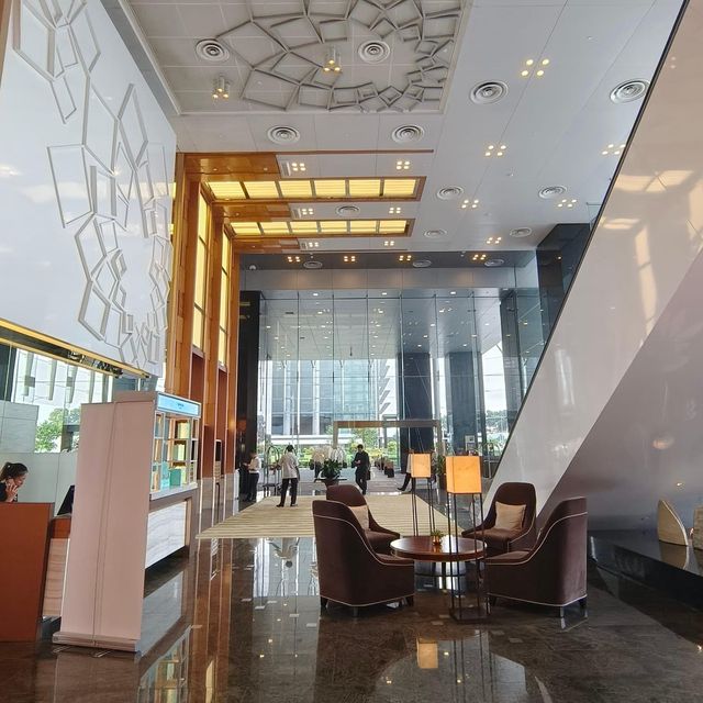 The Westin Singapore - Hotel Lobby