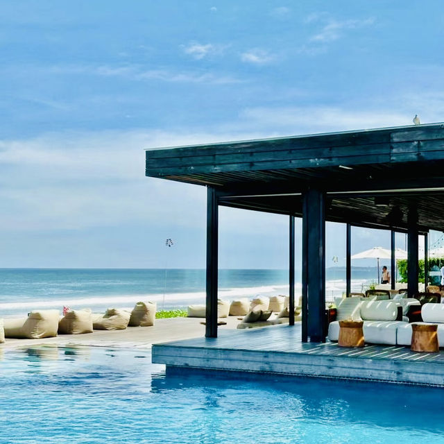 🏨 Alila Seminyak, charming sandy beach of the southwest coast of Bali 🥳🥳