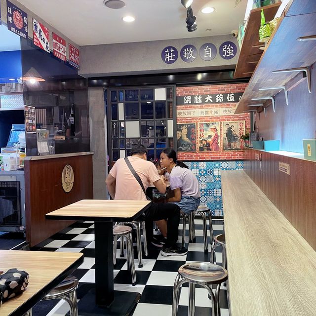 伍玲年代：善導寺附近復古餐飲小店