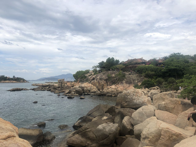 The Better Beach in Nha Trang: Discover Hon Chong Beach