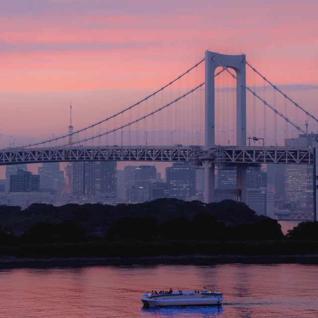 景點推薦：台場海濱公園，日落下的夢幻東京灣