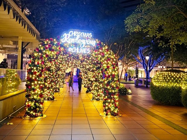 A Christmas vibe at CHIJMES 