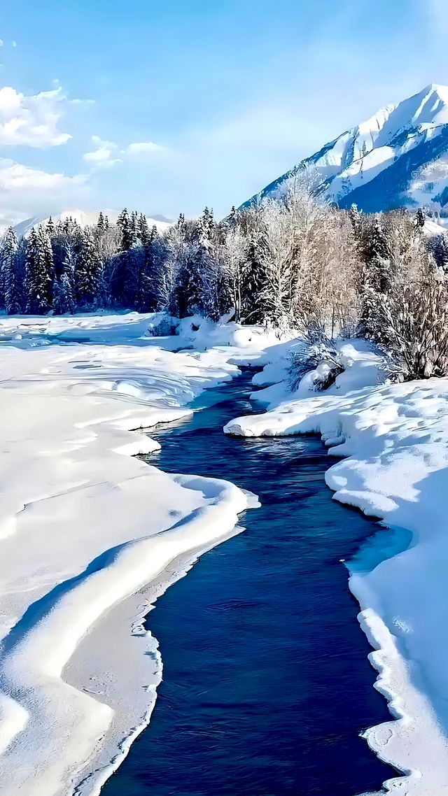 冬季的新疆；冰與雪的童話世界